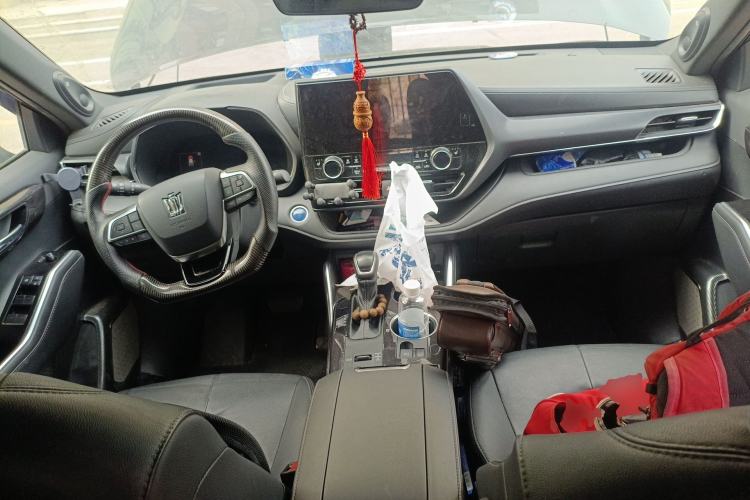 Used Toyota Crown Kluger 2021 2.5L HEV Four-Wheel Drive Premium Edition Center Console