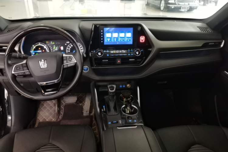 Used Toyota Crown Kluger 2021 2.5L HEV Four-Wheel Drive Luxury Edition Center Console