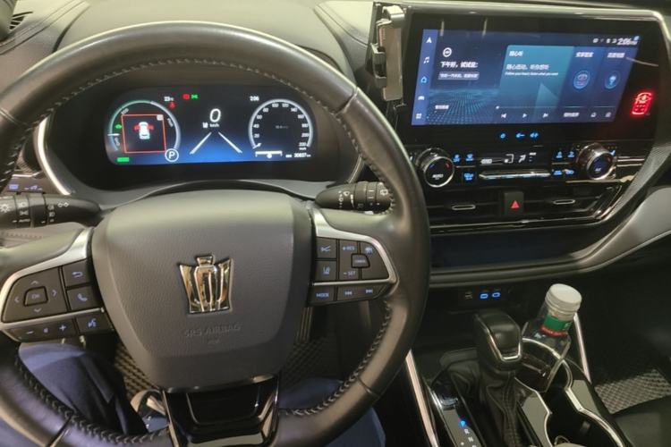 Used Toyota Crown Kluger 2021 2.5L HEV Four-Wheel Drive Premium Edition Center Console