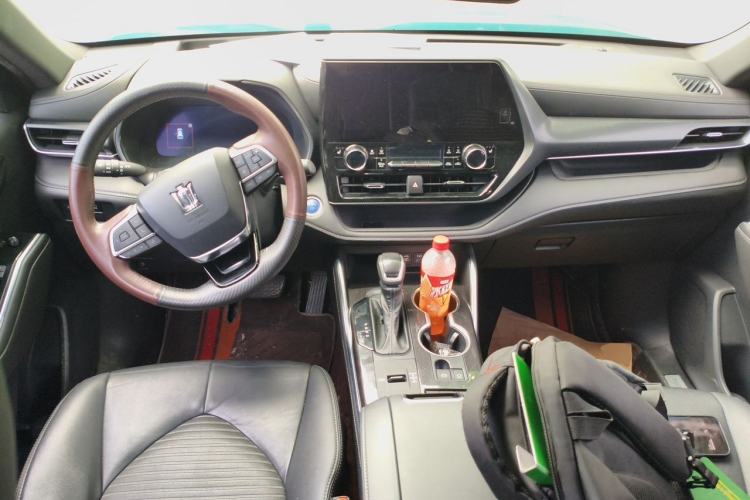 Used Toyota Crown Kluger 2021 2.5L HEV Four-Wheel Drive Premium Edition Center Console