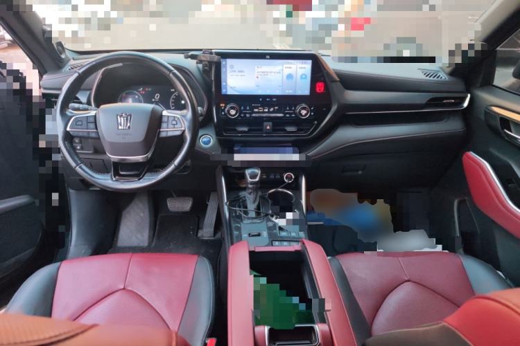 Used Toyota Crown Kluger 2021 2.5L HEV Four-Wheel Drive Flagship Edition Center Console