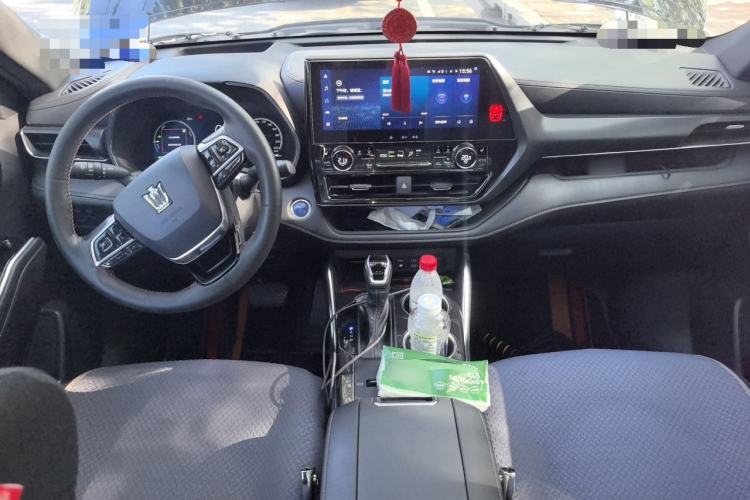 Used Toyota Crown Kluger 2021 2.5L HEV Four-Wheel Drive Premium Edition Center Console
