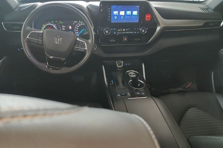 Used Toyota Crown Kluger 2021 2.5L HEV Four-Wheel Drive Luxury Edition Center Console