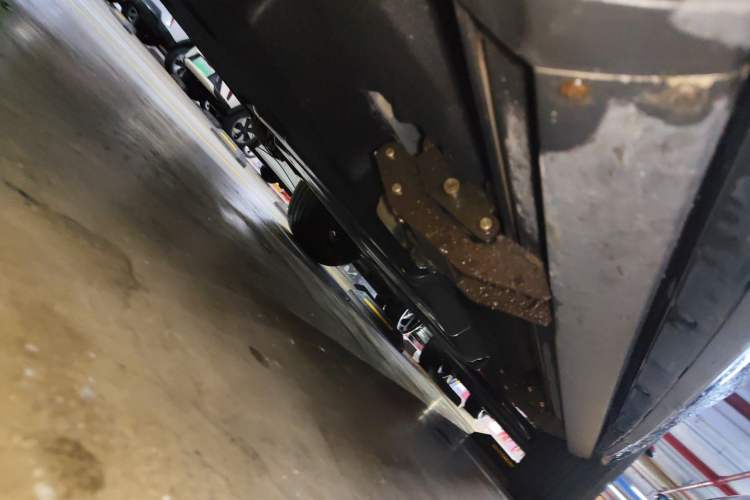 Used Toyota Crown Kluger 2021 2.5L HEV Two-Wheel Drive Entry Version Chassis Front Left