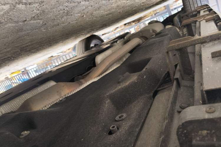 Used Toyota Crown Kluger 2021 2.5L HEV Four-Wheel Drive Premium Edition Chassis Front Right