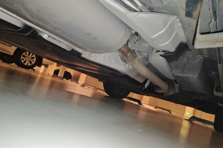 Used Toyota Crown Kluger 2021 2.5L HEV Four-Wheel Drive Flagship Edition Chassis Rear Right