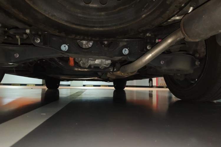 Used Toyota Crown Kluger 2021 2.5L HEV Four-Wheel Drive Premium Edition Chassis Rear