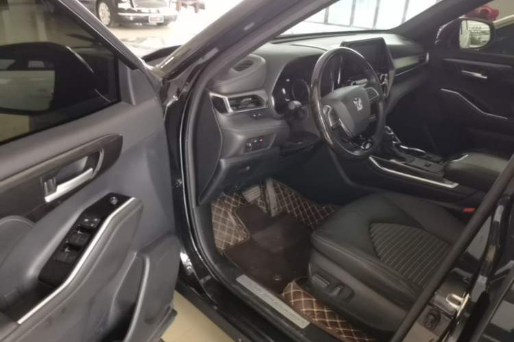 Used Toyota Crown Kluger 2021 2.5L HEV Four-Wheel Drive Luxury Edition Driver Seat