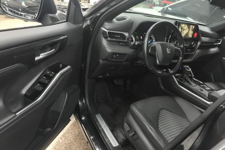 Used Toyota Crown Kluger 2021 2.5L HEV Four-Wheel Drive Luxury Edition Driver Seat