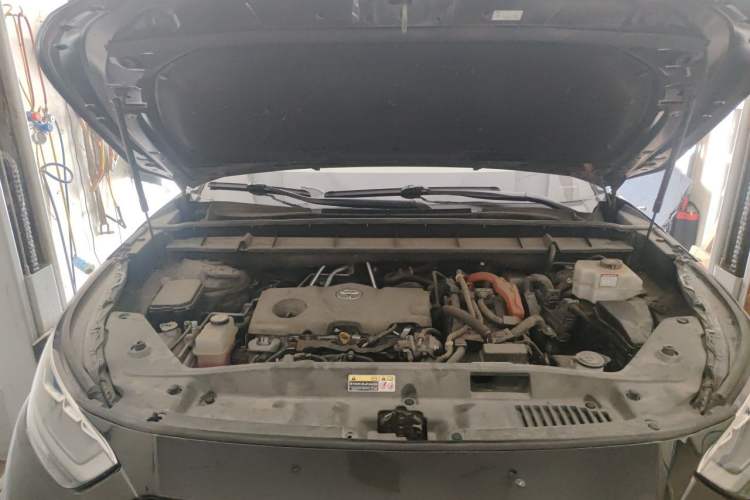 Used Toyota Crown Kluger 2021 2.5L HEV Four-Wheel Drive Premium Edition Engine Bay