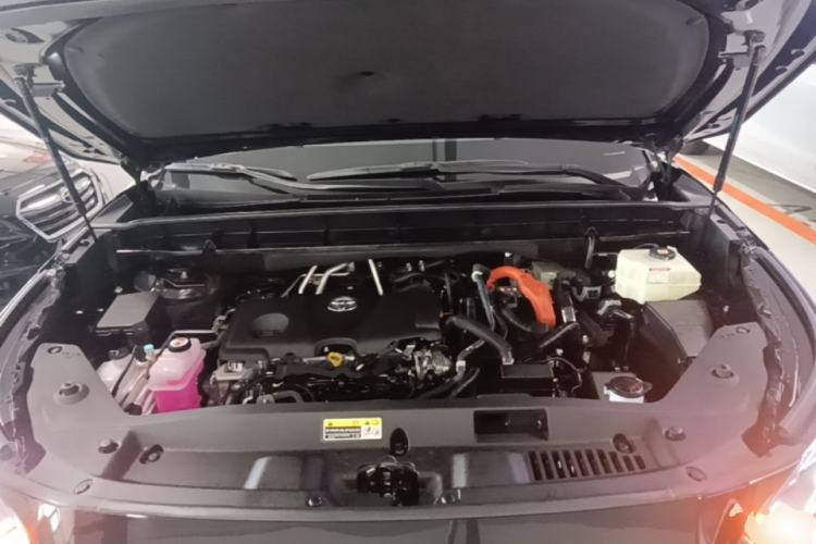Used Toyota Crown Kluger 2021 2.5L HEV Four-Wheel Drive Luxury Edition Engine Bay