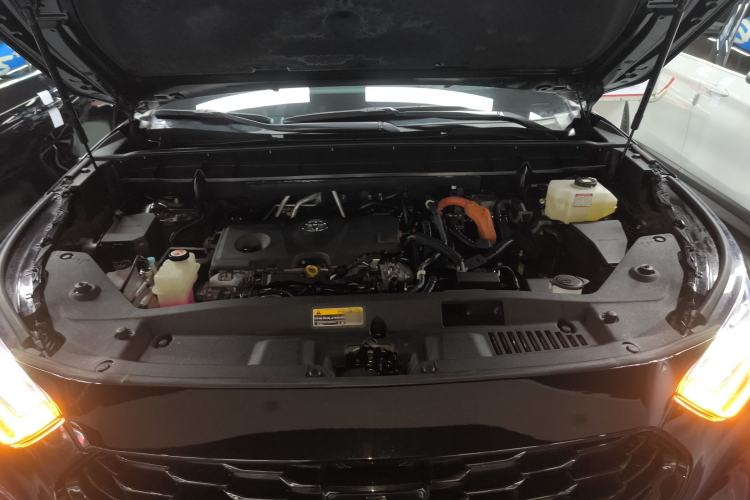 Used Toyota Crown Kluger 2021 2.5L HEV Four-Wheel Drive Flagship Edition Engine Bay