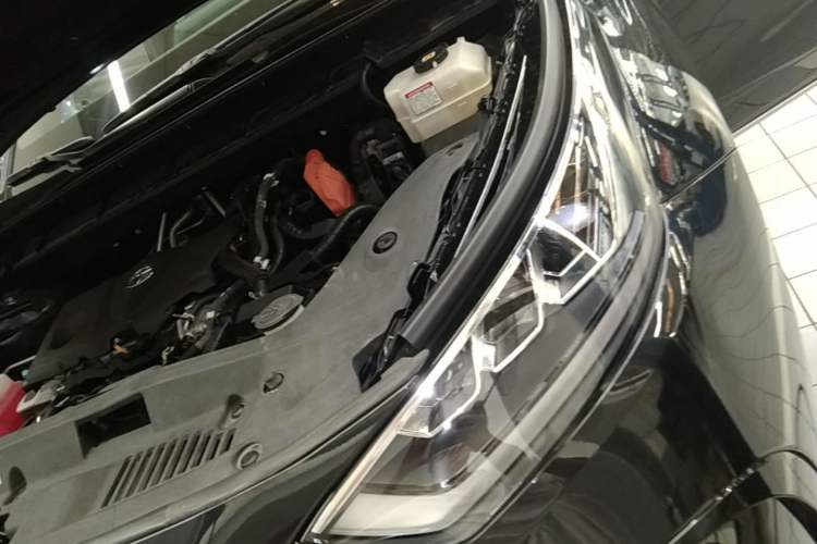 Used Toyota Crown Kluger 2021 2.5L HEV Four-Wheel Drive Premium Edition Engine Bay Left