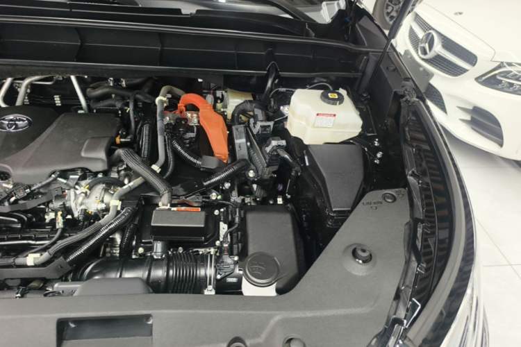 Used Toyota Crown Kluger 2021 2.5L HEV Four-Wheel Drive Premium Edition Engine Bay Left