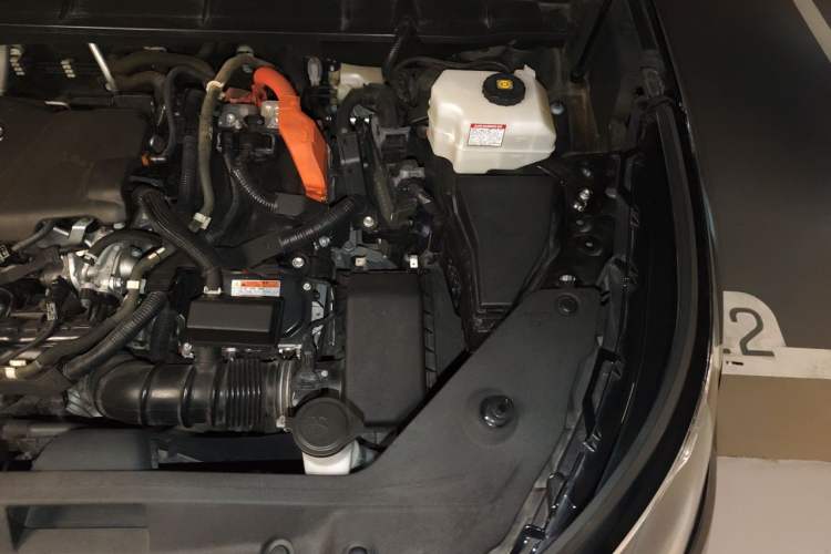 Used Toyota Crown Kluger 2021 2.5L HEV Four-Wheel Drive Premium Edition Engine Bay Left