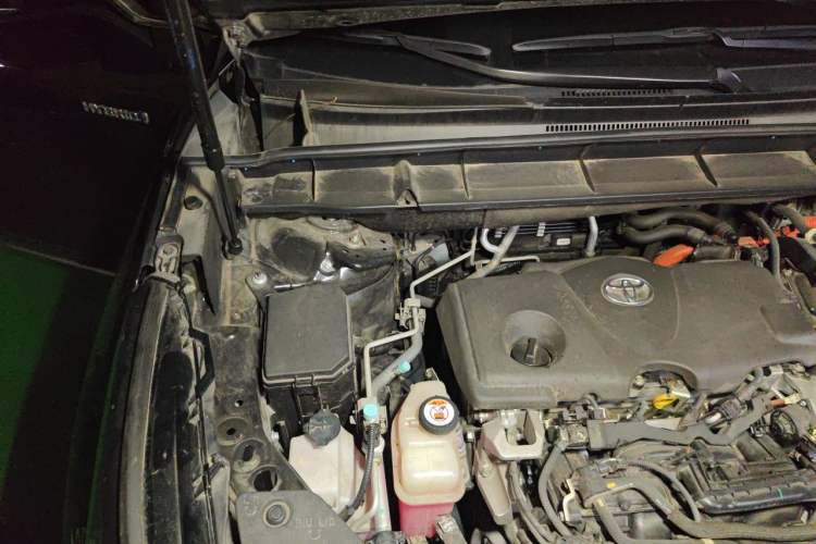 Used Toyota Crown Kluger 2021 2.5L HEV Four-Wheel Drive Premium Edition Engine Bay Right