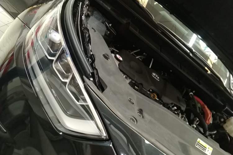 Used Toyota Crown Kluger 2021 2.5L HEV Four-Wheel Drive Premium Edition Engine Bay Right
