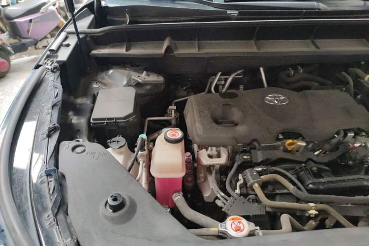 Used Toyota Crown Kluger 2021 2.5L HEV Four-Wheel Drive Premium Edition Engine Bay Right