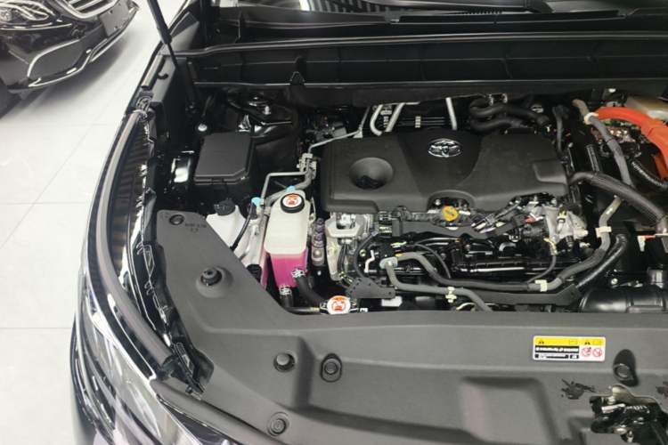 Used Toyota Crown Kluger 2021 2.5L HEV Four-Wheel Drive Premium Edition Engine Bay Right