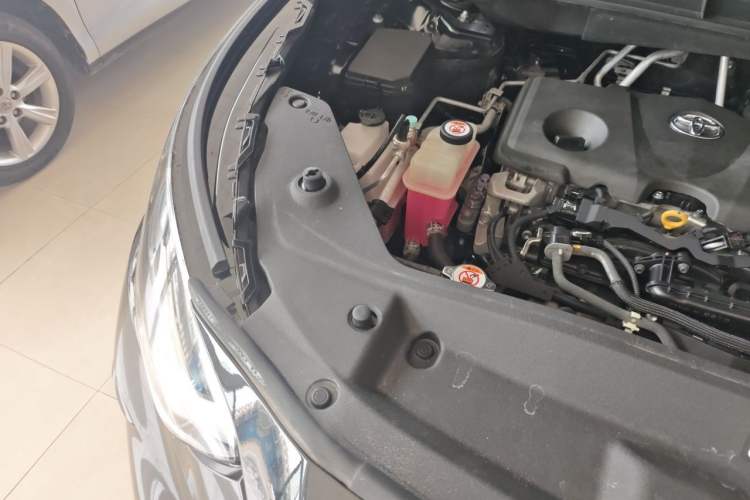 Used Toyota Crown Kluger 2021 2.5L HEV Four-Wheel Drive Luxury Edition Engine Bay Right