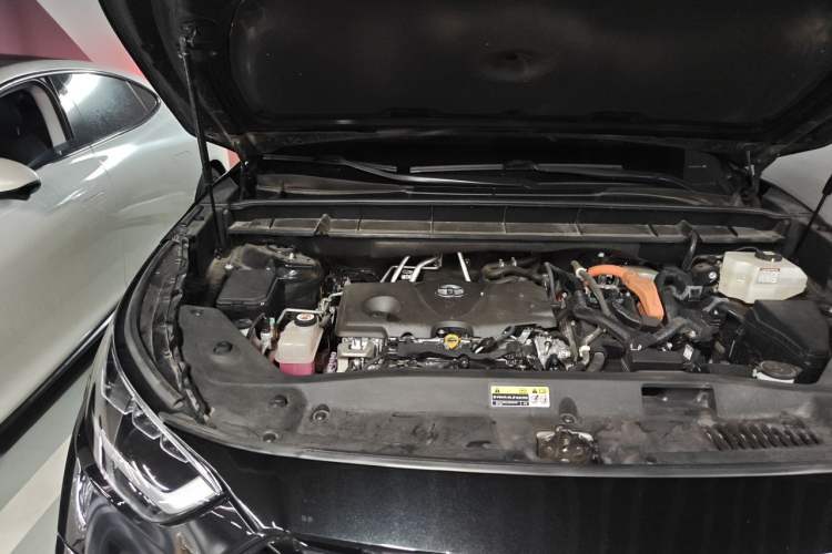 Used Toyota Crown Kluger 2021 2.5L HEV Four-Wheel Drive Premium Edition Engine Bay Right