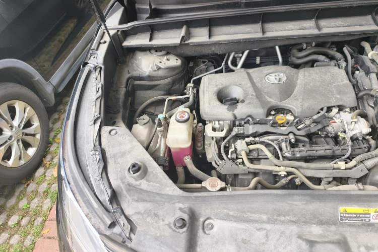 Used Toyota Crown Kluger 2021 2.5L HEV Two-Wheel Drive Elite Edition Engine Bay Right