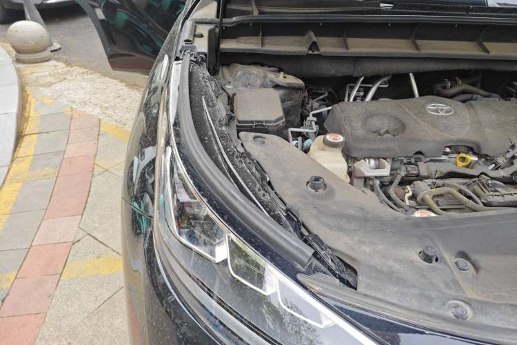 Used Toyota Crown Kluger 2021 2.5L HEV Four-Wheel Drive Premium Edition Engine Bay Right