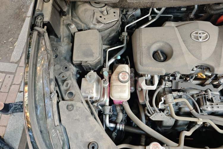 Used Toyota Crown Kluger 2021 2.5L HEV Four-Wheel Drive Luxury Edition Engine Bay Right