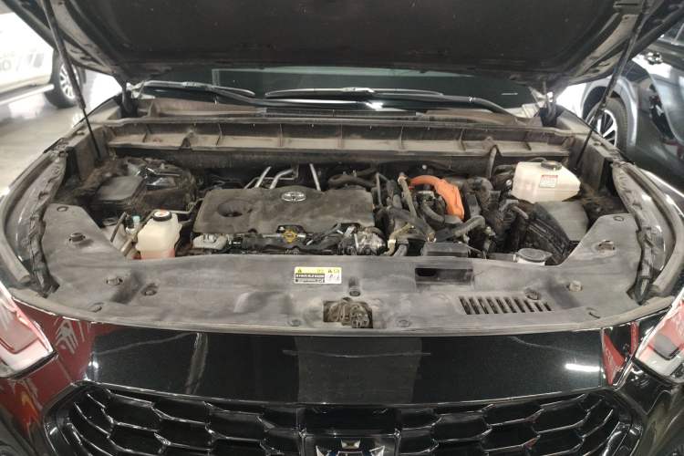 Used Toyota Crown Kluger 2021 2.5L HEV Four-Wheel Drive Luxury Edition Engine Bay