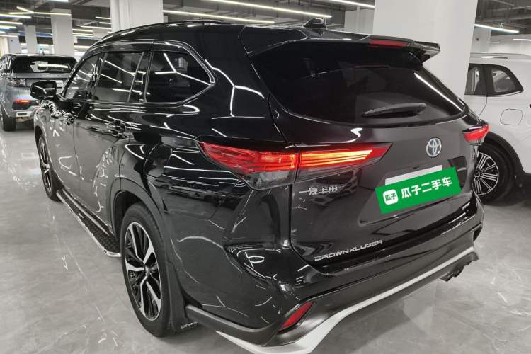 Used Toyota Crown Kluger 2021 2.5L HEV Four-Wheel Drive Premium Edition Exterior 2