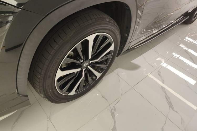 Used Toyota Crown Kluger 2021 2.5L HEV Four-Wheel Drive Premium Edition Exterior 4