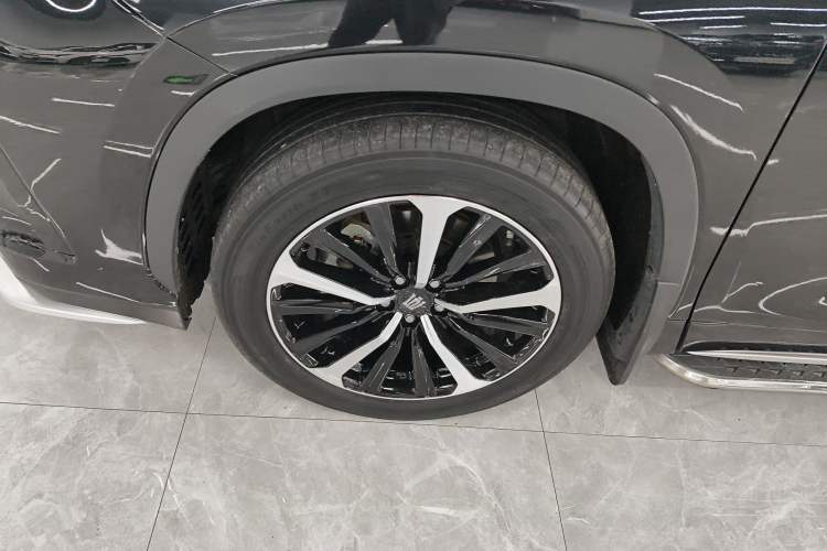 Used Toyota Crown Kluger 2021 2.5L HEV Four-Wheel Drive Premium Edition Exterior 4