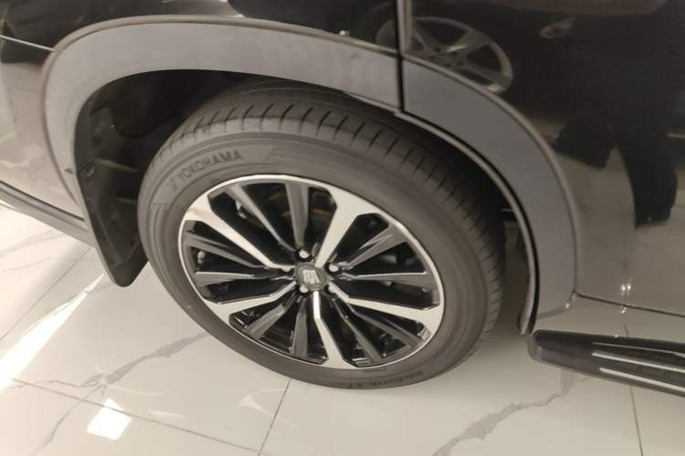 Used Toyota Crown Kluger 2021 2.5L HEV Four-Wheel Drive Premium Edition Exterior 5