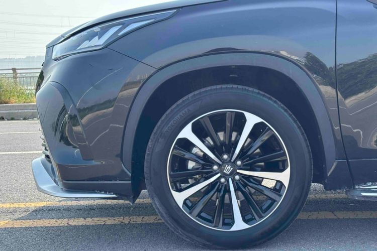 Used Toyota Crown Kluger 2021 2.5L HEV Four-Wheel Drive Premium Edition Exterior 6