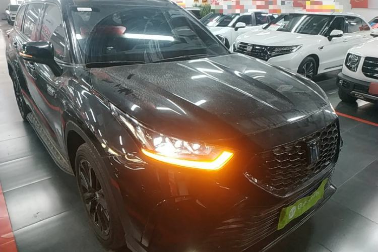 Used Toyota Crown Kluger 2021 2.5L HEV Four-Wheel Drive Luxury Edition Front Right 45 Deg