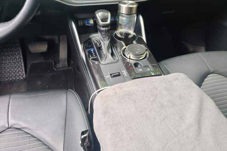 Used Toyota Crown Kluger 2021 2.5L HEV Four-Wheel Drive Premium Edition Gear Lever
