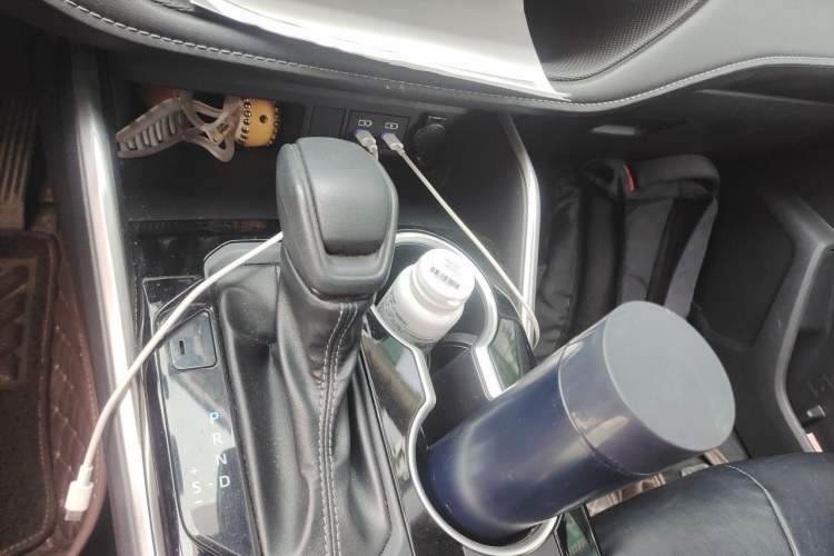 Used Toyota Crown Kluger 2021 2.5L HEV Four-Wheel Drive Elite Edition Gear Lever