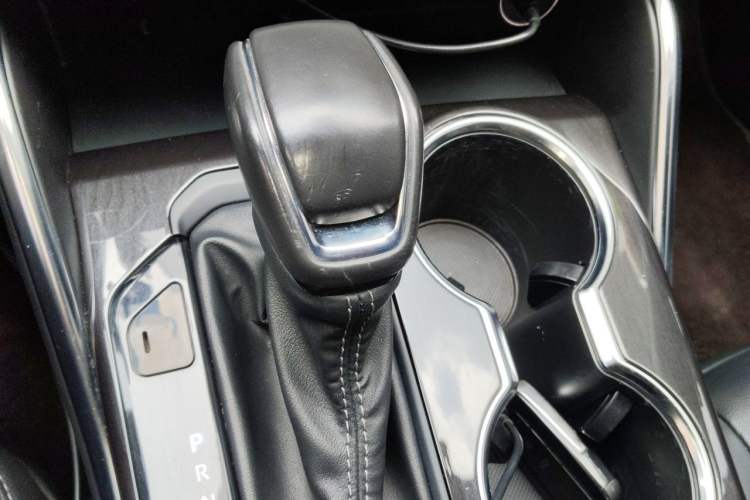 Used Toyota Crown Kluger 2021 2.5L HEV Four-Wheel Drive Premium Edition Gear Lever