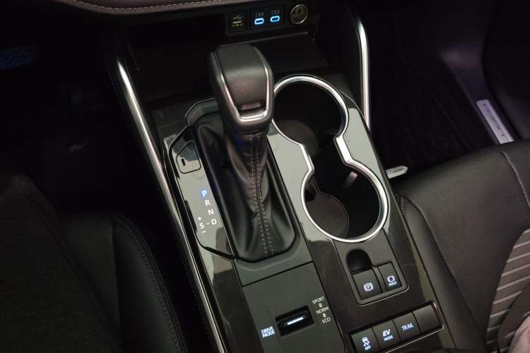 Used Toyota Crown Kluger 2021 2.5L HEV Four-Wheel Drive Premium Edition Gear Lever