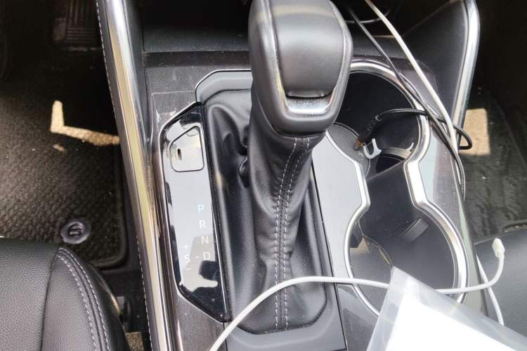 Used Toyota Crown Kluger 2021 2.5L HEV Four-Wheel Drive Premium Edition Gear Lever