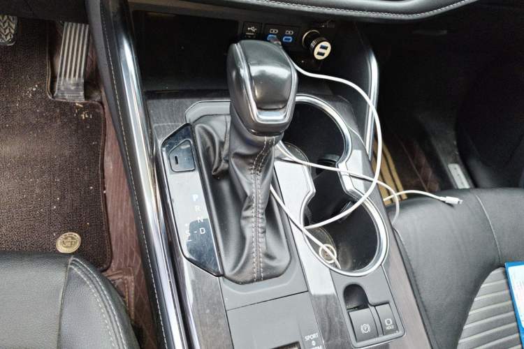 Used Toyota Crown Kluger 2021 2.5L HEV Four-Wheel Drive Premium Edition Gear Lever