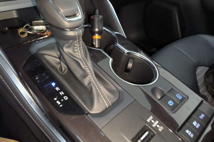 Used Toyota Crown Kluger 2021 2.5L HEV Four-Wheel Drive Premium Edition Gear Lever