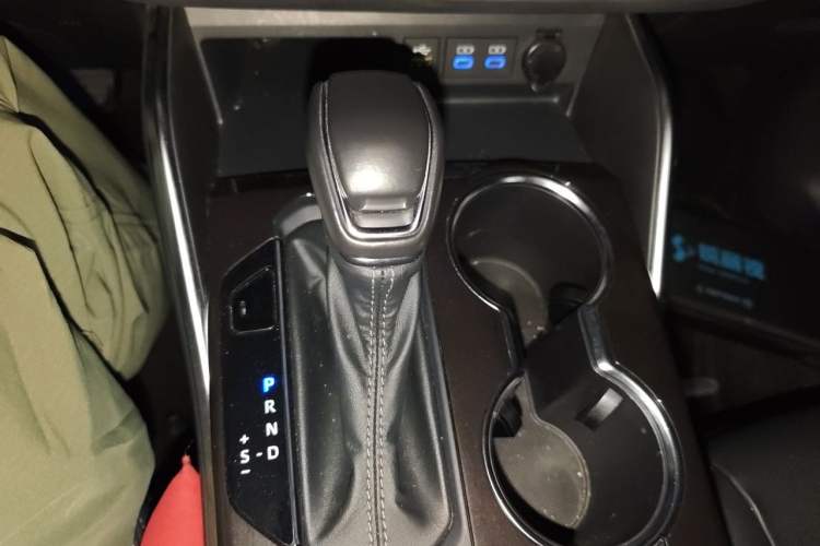 Used Toyota Crown Kluger 2021 2.5L HEV Four-Wheel Drive Premium Edition Gear Lever