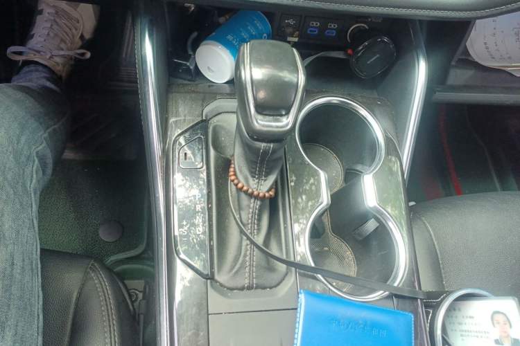 Used Toyota Crown Kluger 2021 2.5L HEV Four-Wheel Drive Premium Edition Gear Lever