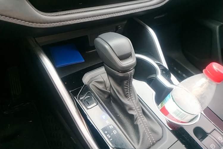 Used Toyota Crown Kluger 2021 2.5L HEV Four-Wheel Drive Elite Edition Gear Lever