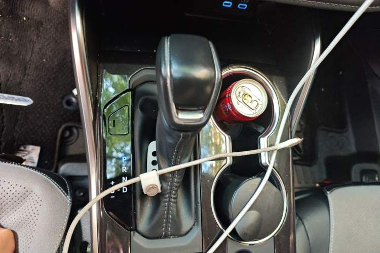 Used Toyota Crown Kluger 2021 2.5L HEV Four-Wheel Drive Luxury Edition Gear Lever