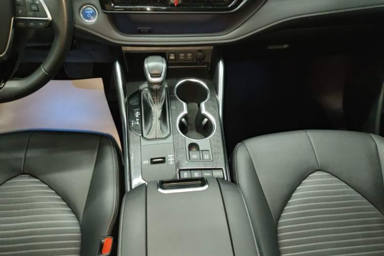Used Toyota Crown Kluger 2021 2.5L HEV Four-Wheel Drive Premium Edition Gear Lever
