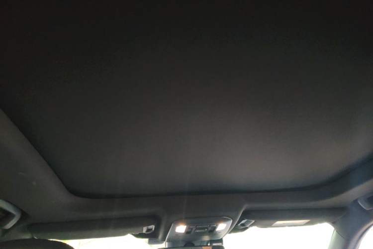 Used Toyota Crown Kluger 2021 2.5L HEV Four-Wheel Drive Premium Edition Headliner