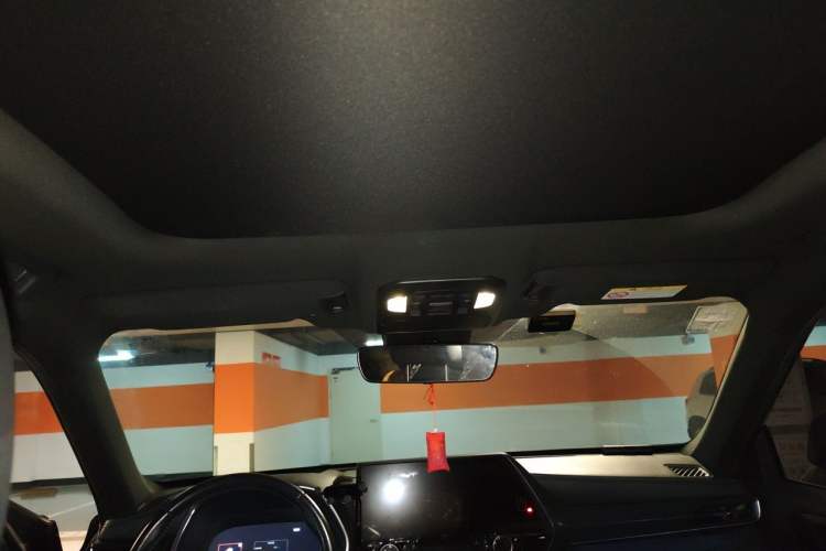 Used Toyota Crown Kluger 2021 2.5L HEV Four-Wheel Drive Premium Edition Headliner