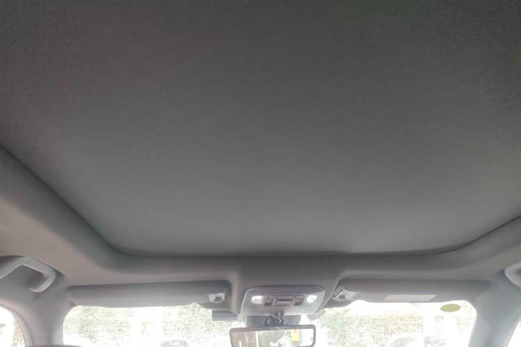 Used Toyota Crown Kluger 2021 2.5L HEV Four-Wheel Drive Flagship Edition Headliner